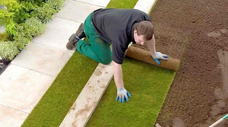 how to lay turf