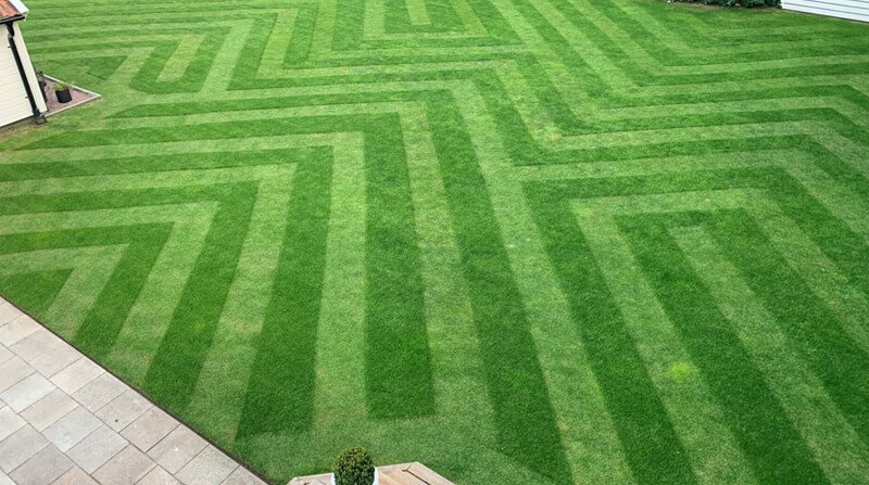 geometric lawn pattern